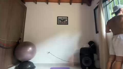 Im Jouliano online show from March 16, 10:14 pm