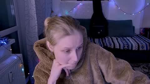 joy_keys online show from February 3, 4:52 pm