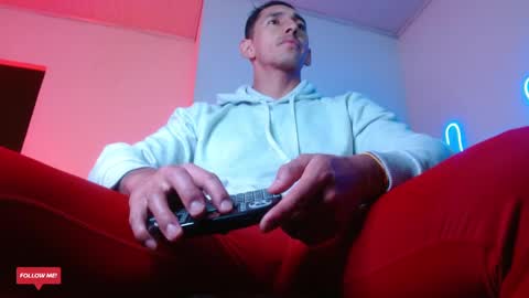  JOYLOPEZFIT online show from February 21, 12:39 pm