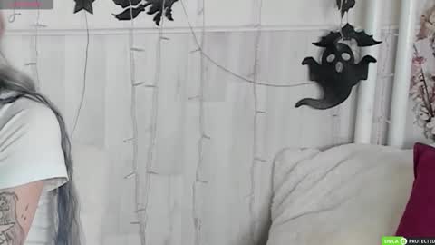 Joy Barker online show from October 19, 8:26 am