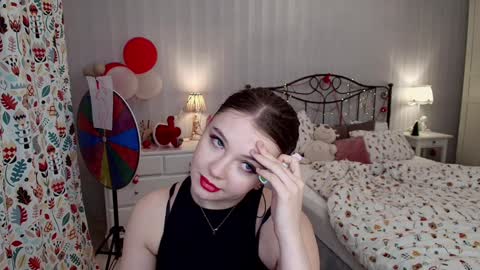 Ginny online show from December 28, 7:43 pm