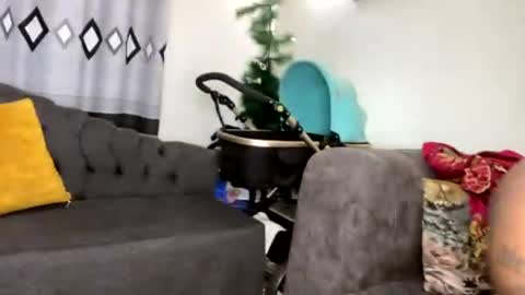 Butterflyass online show from July 13, 4:10 pm