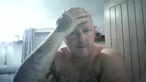 Snapshot of jp_sparky chatting on October 24, 8:38 pm jp_sparky online show from October 24, 8:38 pm