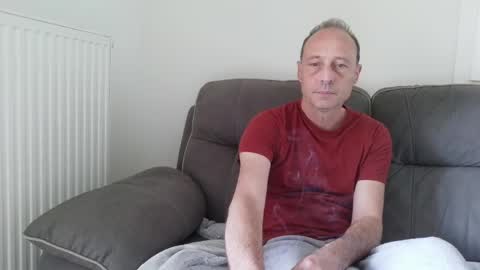 Snapshot of jpf421 chatting on May 14, 9:27 am exhib248 online show from May 14, 9:27 am