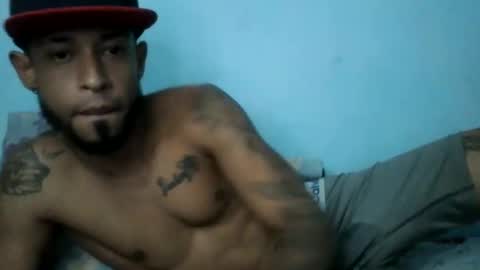Snapshot of jpineda97 chatting on March 17, 5:00 am jpineda97 online show from March 17, 5:00 am