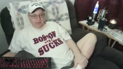 Snapshot of jpmel99 chatting on February 9, 12:39 am jpmel99 online show from February 9, 12:39 am