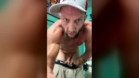 Snapshot of jpygixixbryd chatting on December 5, 5:05 am jpygixixbryd online show from December 5, 5:05 am