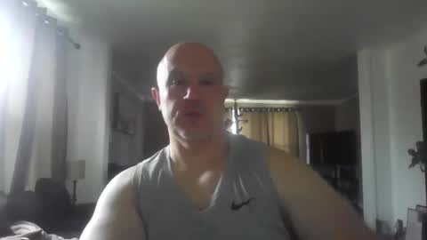 jr1871 online show from April 29, 1:59 pm