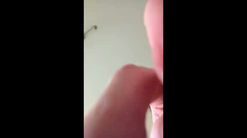 jr_9102 online show from March 8, 4:00 pm