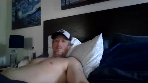 jr_rider6 online show from April 9, 6:02 pm