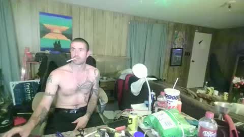 jrizzle1111 online show from February 22, 9:08 am