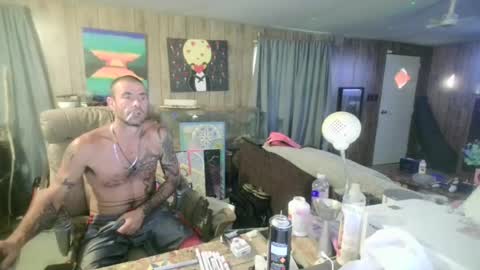 Snapshot of jrizzle1111 chatting on June 14, 10:28 am jrizzle1111 online show from June 14, 10:28 am