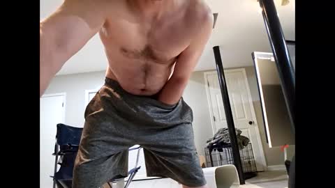 Snapshot of jrm0087 chatting on February 13, 2:29 am Jay online show from February 13, 2:29 am