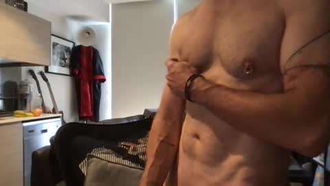 jrocket2 online show from November 15, 2:09 am