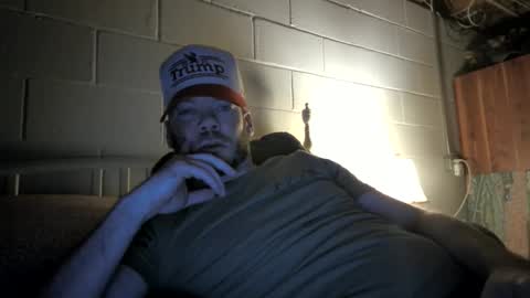 Jim online show from April 26, 4:43 am