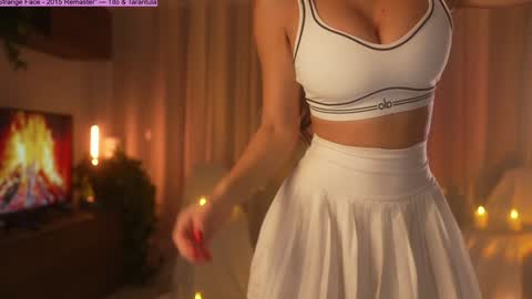 Snapshot of jseductiveart chatting on October 30, 9:15 pm Jennifer Diaz online show from October 30, 9:15 pm