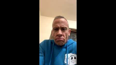 Snapshot of jtmck1819 chatting on October 17, 2:26 am jtmck1819 online show from October 17, 2:26 am