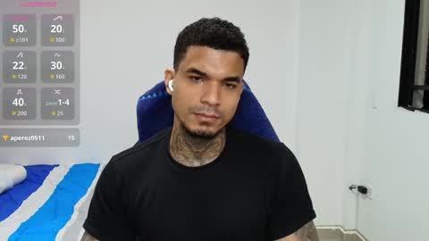 juan_gomez_1 online show from February 11, 1:21 am