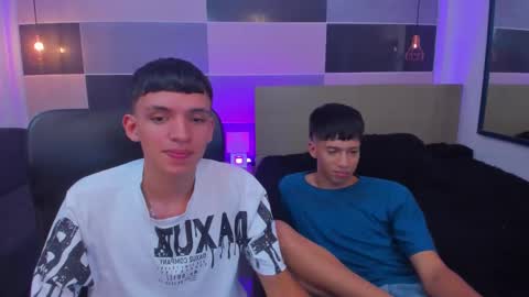 JuanSteven online show from February 8, 7:26 am