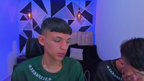 JuanSteven online show from November 19, 4:01 am