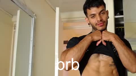 Juan Esteban online show from February 17, 2:13 pm