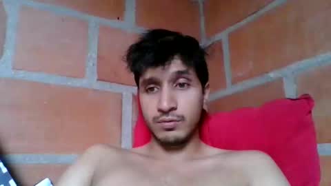 Snapshot of juanc23_371 chatting on January 27, 10:16 pm juanc23_371 online show from January 27, 10:16 pm