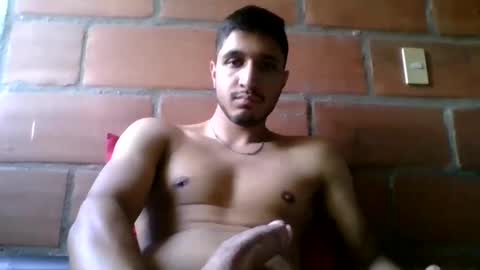 Snapshot of juanc23_371 chatting on February 21, 9:54 pm juanc23_371 online show from February 21, 9:54 pm