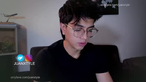 . online show from September 29, 10:36 pm