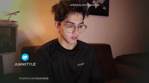 . online show from November 21, 8:29 pm