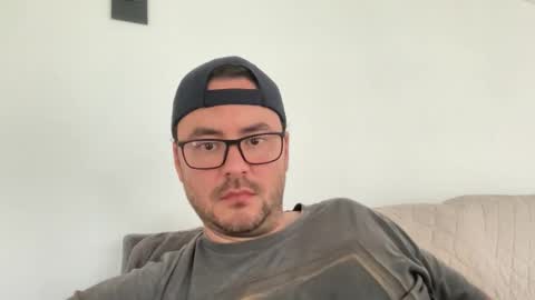 juanchom online show from October 20, 7:58 pm