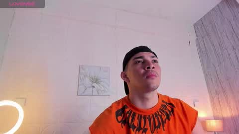 Juan David online show from November 18, 1:15 pm