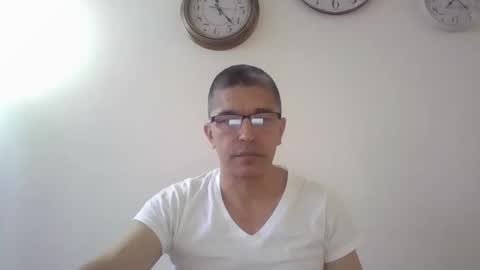 Snapshot of juanearth1 chatting on February 17, 12:23 pm juanearth1 online show from February 17, 12:23 pm