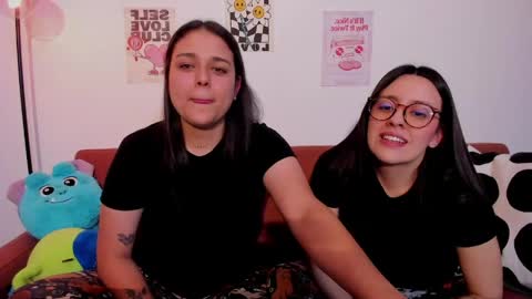 juanitaaa_ online show from May 11, 2:50 am
