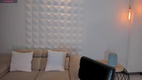Juanita Clay online show from December 9, 12:08 pm