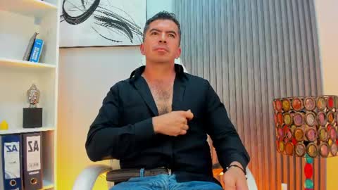 Snapshot of juank_fit45 chatting on July 8, 4:28 am Juan k online show from July 8, 4:28 am