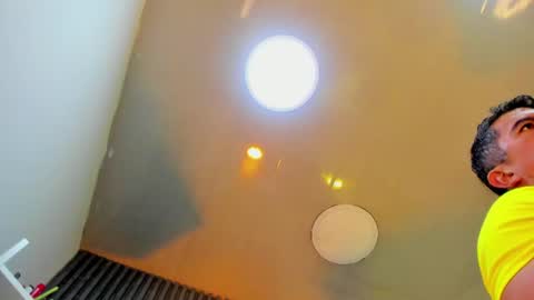 Snapshot of juank_fit45 chatting on July 20, 10:39 am Juan k online show from July 20, 10:39 am