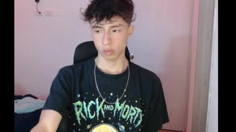 Snapshot of juanmres chatting on November 25, 2:33 am juanmres online show from November 25, 2:33 am