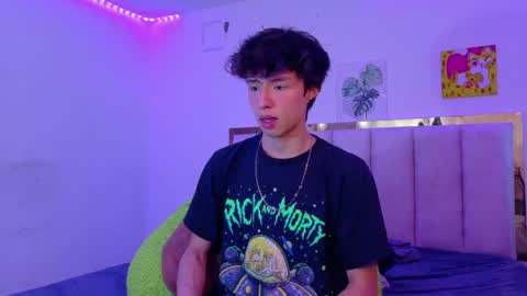 juanmres online show from June 4, 2:12 pm