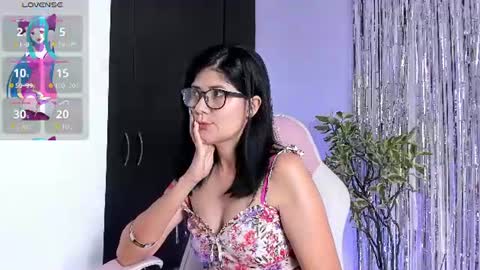 juannita_love online show from July 29, 3:32 pm
