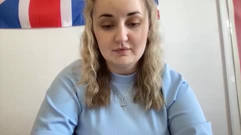 Snapshot of judevalenti chatting on May 22, 6:42 am JudeValenti online show from May 22, 6:42 am