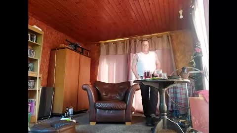 Snapshot of judojeff chatting on April 2, 3:31 pm judojeff online show from April 2, 3:31 pm