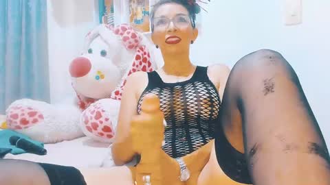 Snapshot of judy_love chatting on May 14, 7:53 pm Judith Cabrales online show from May 14, 7:53 pm