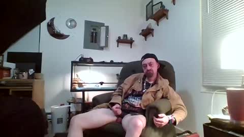 Snapshot of juggacupalo1 chatting on March 10, 7:13 am juggacupalo1 online show from March 10, 7:13 am