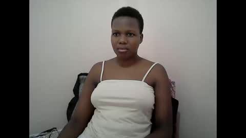 Snapshot of juicy_bella2 chatting on September 14, 10:03 am juicy_bella2 online show from September 14, 10:03 am