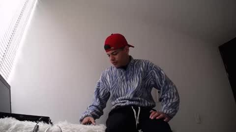 Miguel online show from January 5, 4:16 pm