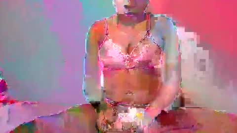 juicy_elizabeth online show from February 17, 6:36 pm