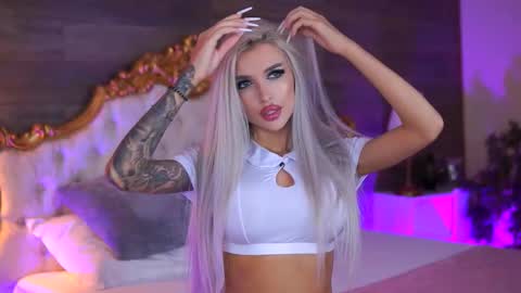 Jessye online show from September 10, 7:47 pm