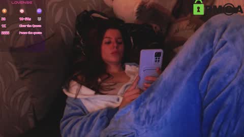 laura online show from September 29, 5:51 pm