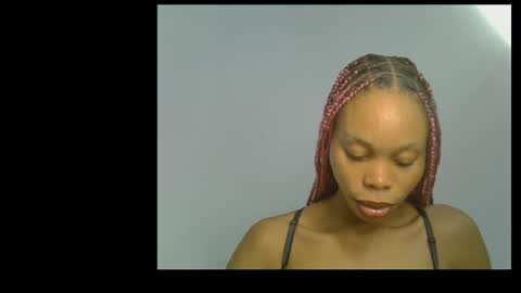 Snapshot of juicy_slut0 chatting on June 16, 3:25 pm Champaign online show from June 16, 3:25 pm