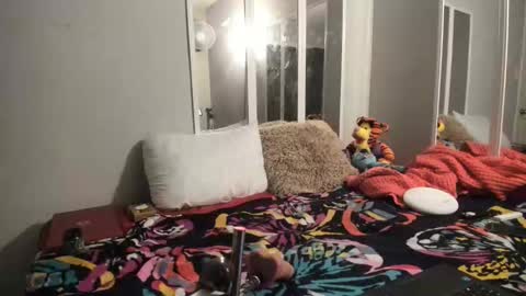 Ask online show from April 18, 2:26 am